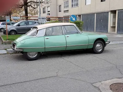 Usata Citroën DS 105 CV (77 kW) 1972 Verde Berlina