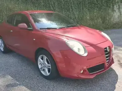 Usata Alfa Romeo MiTo Distinctive 79 CV (58 kW) 2009 Rosso Utilitaria