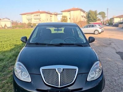 Usata Lancia Ypsilon 2012 Nero Utilitaria