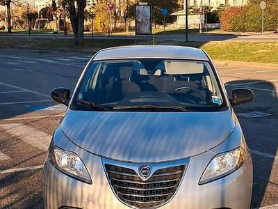 Usata Lancia Ypsilon 2014 Grigio Utilitaria