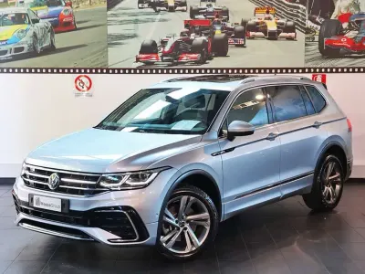 Usata VW Tiguan Allspace R-line 200 CV (147 kW) 2022 Grigio SUV