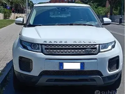 Usata Land Rover Range Rover evoque Pure 150 CV (110 kW) 2018 Bianco SUV