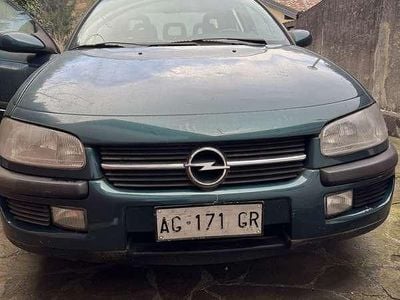 Usata 1995 Opel Omega Station wagon | 1550 €