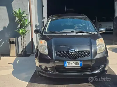 Usata Toyota Yaris 69 CV (50 kW) 2009 Nero Utilitaria