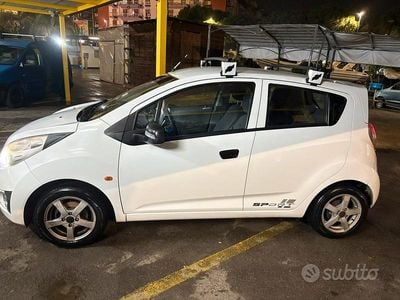 Usata Chevrolet Spark 68 CV (50 kW) 2010 Bianco Utilitaria