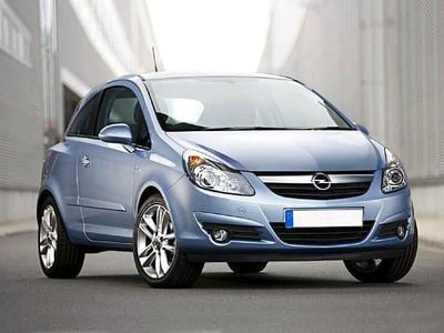 Usata Opel Corsa 60 CV (44 kW) 2006 Argento Utilitaria