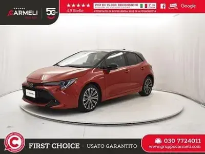 Usata Toyota Corolla Style 122 CV (89 kW) 2019 Rosso Berlina