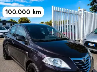 Usata Lancia Ypsilon 69 CV (50 kW) 2014 Utilitaria