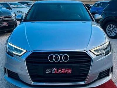 Usata Audi A3 2019 Grigio Berlina