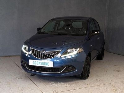 Usata Lancia Ypsilon Silver 94 CV (69 kW) 2023 Blu Utilitaria