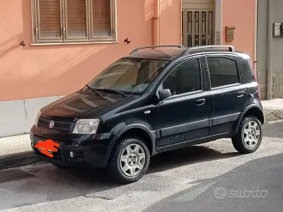 Usata Fiat Panda 4x4 69 CV (50 kW) 2006 Utilitaria