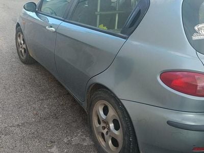 Occasion Alfa Romeo 147 105 ch (77 kW) 2002 Bleue Citadine