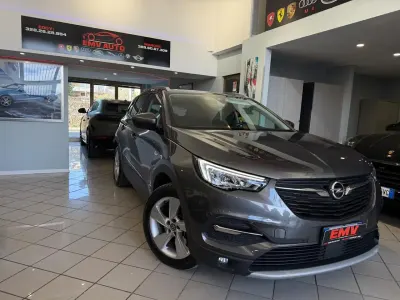 Usata Opel Grandland X Elegance 300 CV (220 kW) 2021 Grigio SUV