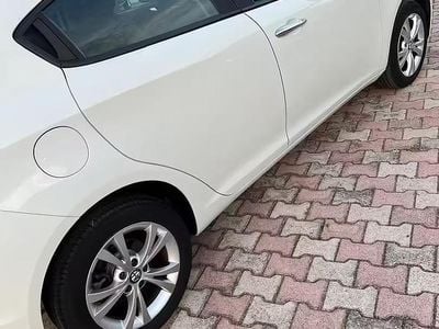 Usata Alfa Romeo Giulietta 120 CV (88 kW) 2016 Bianco Utilitaria