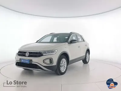 Usata VW T-Roc Life 116 CV (85 kW) 2023 Ascot grey nero SUV
