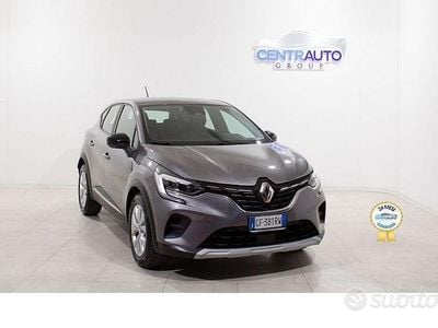 Usata Renault Captur Business 95 CV (69 kW) 2021 Grigio SUV