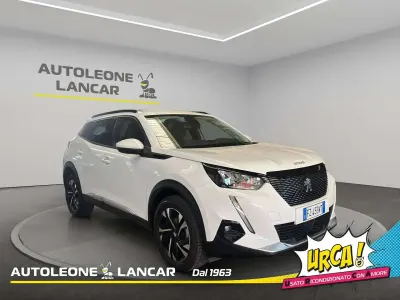 Usata Peugeot 2008 Allure 102 CV (75 kW) 2020 Bianco SUV
