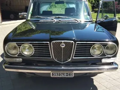 Usata Fiat 2300 116 CV (85 kW) 1973 Nero Berlina