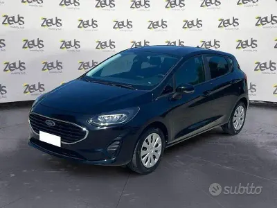 Usata Ford Fiesta 75 CV (55 kW) 2022 Grigio Utilitaria