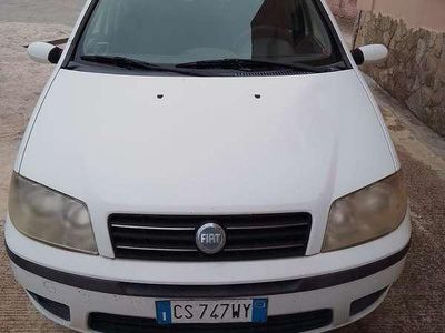 Usata Fiat Punto Dynamic 69 CV (50 kW) 2005 Berlina