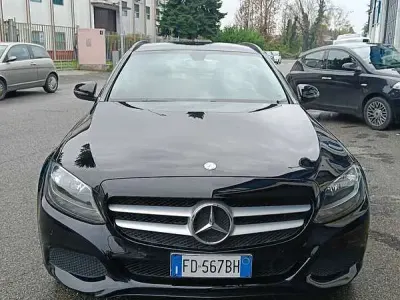 Gebraucht Mercedes C180 Premium Plus 116 PS (85 kW) 2016 Kombi