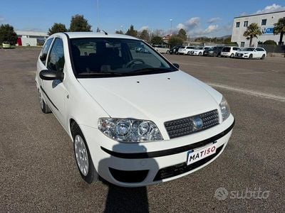Usata Fiat Punto Classica 82 CV (60 kW) 2008 Bianco Utilitaria