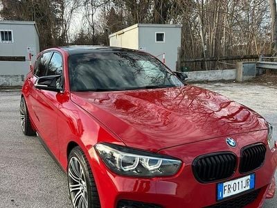 Usata BMW 118 Efficient Dynamics 190 CV (139 kW) 2018 Rosso Utilitaria