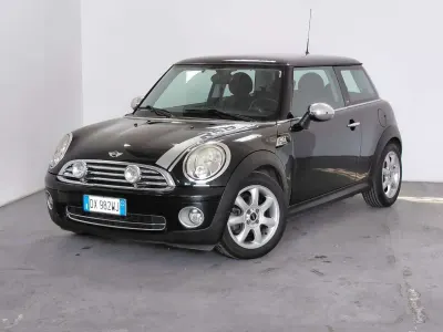 Usata Mini ONE 95 CV (69 kW) 2009 Nero Utilitaria