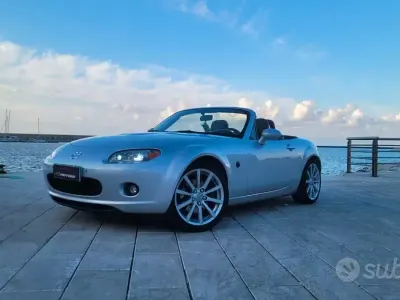 Usata Mazda MX5 160 CV (117 kW) 2006 Grigio Cabrio