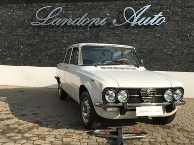 Usata Alfa Romeo Giulia Super 82 CV (60 kW) 1970 Bianco Berlina