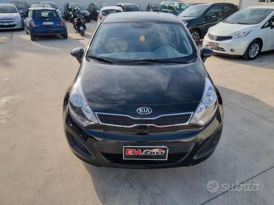 usata Kia Rio 1,1 Diesel Full Optional Prov. Nord Italia