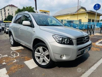 Usata Toyota RAV4 Luxury 177 CV (130 kW) 2009 Grigio SUV