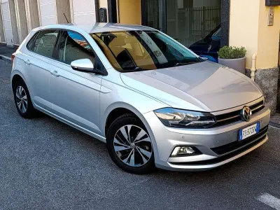 Usata VW Polo 80 CV (58 kW) 2018 Argento Utilitaria