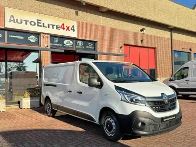 Usata Renault Trafic 120 CV (88 kW) 2020 Bianco pastello