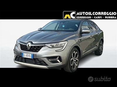 Usata Renault Arkana Techno 145 CV (106 kW) 2022 Grigio scuro SUV