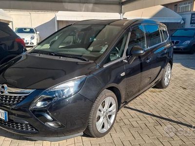Usata Opel Zafira Tourer Cosmo 131 CV (96 kW) 2013 Grigio Monovolume