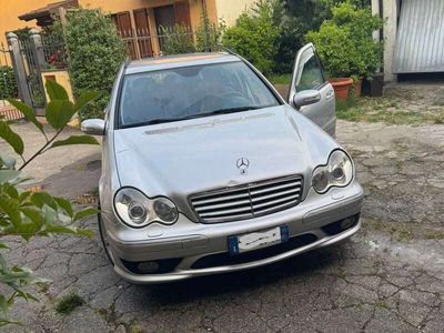 Mercedes C220