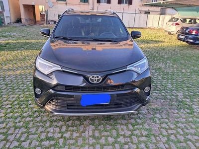 Usata Toyota RAV4 Style 143 CV (105 kW) 2016 Nero SUV