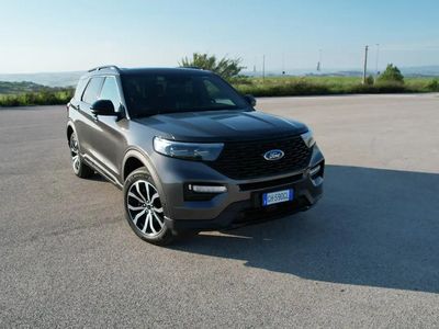usata Ford Explorer Explorer3.0 phev ST-Line awd 457cv Hybrid 7 posti