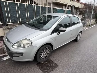 Usata Fiat Punto Evo Dynamic 95 CV (69 kW) 2011 Utilitaria