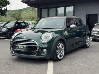 Usata Mini Cooper D Seven 116 CV (85 kW) 2017 Verde Utilitaria