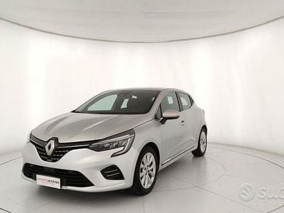 Usata Renault Clio Intens 140 CV (102 kW) 2022 Grigio Utilitaria