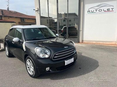 Usata Mini Park Lane Countryman 111 CV (81 kW) 2017 Grigio SUV