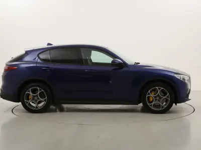 Usata Alfa Romeo Stelvio Sprint 190 CV (139 kW) 2021 Blublu SUV