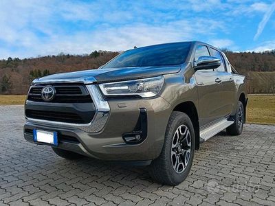 Usata Toyota HiLux Executive 204 CV (150 kW) 2022 Pick-up