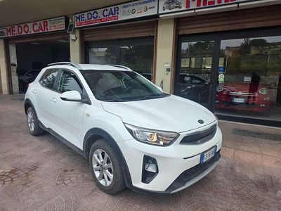 Usata Kia Stonic 110 CV (80 kW) 2018 Bianco SUV