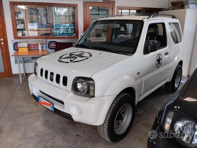 usata Suzuki Jimny 1.3i 16V cat 4WD JLX