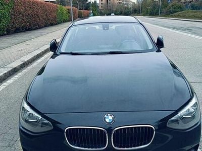 Usata BMW 118 143 CV (105 kW) 2014 Nero Utilitaria
