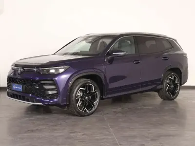 Usata VW Tayron R-line Plus 204 CV (150 kW) 2025 Ultraviolet SUV