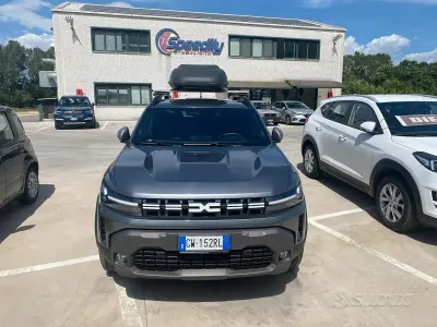Usata Dacia Duster Journey 101 CV (74 kW) 2024 Grigio SUV